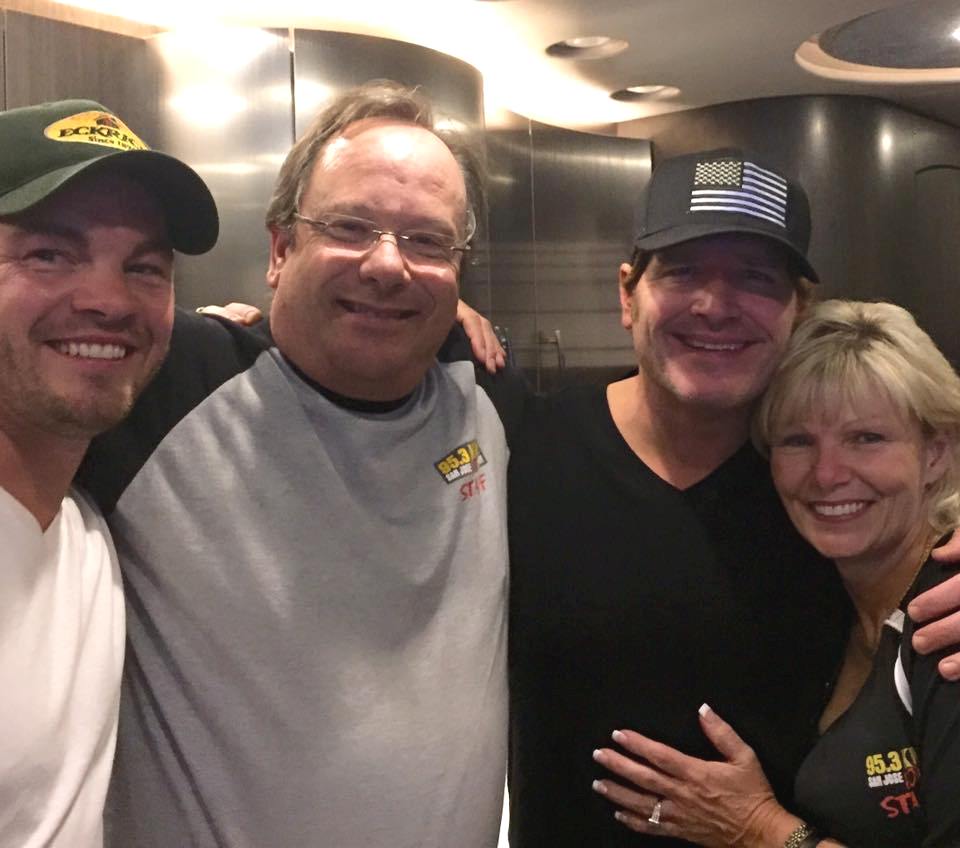 Pictured (L-R):Opening act Chris Giles, KRTY General Manager Nate Deaton, Niemann, and KRTY General Sales Manager Tina Ferguson.