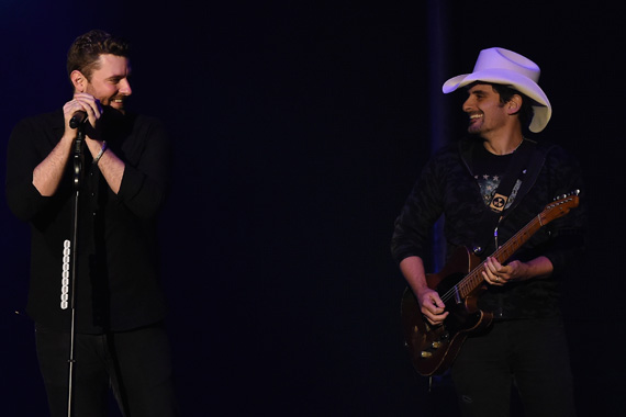 Brad Paisley joins Chris Young at show at Nashvilles Ascend Amphitheater on September 30, 2015. Photo: Rick Diamond/Getty Images for Sony Music Nashville