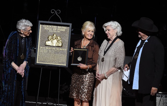 Pictured (L-R): Maxine Brown, Becky Brown, Bonnie Brown and Bobby Bare. Photo by Rick Diamond/Getty Images