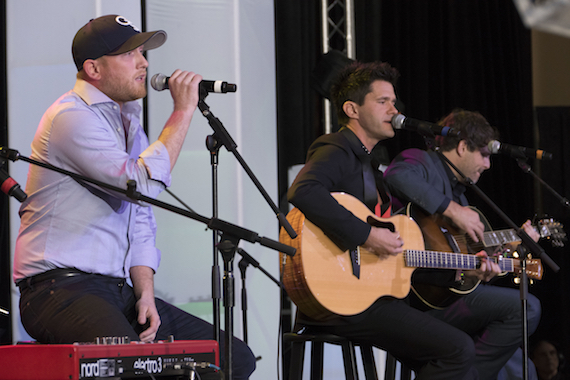 Pictured (L-R): Cole Swindell and Michael Carter