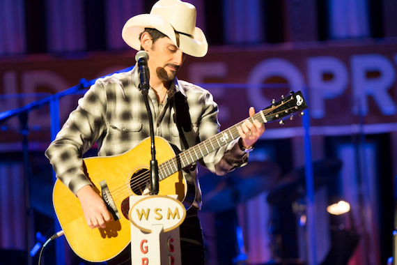 Brad Paisley. Photo: Chris Hollo