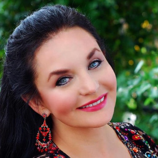 Crystal Gayle