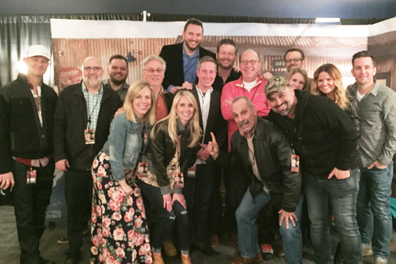 Pictured (L-R): Rod Phillips (iHeart), Kevin Herring (WMN), Michael Bryan (WSIX), Katie Bright (WMN), Charlie Cook (WKDF), Kristen Williams (WMN), JR Schumann (SIRIUS XM), Justin Cole (Premiere), Blake Shelton, John Esposito (WMN), John Shomby (Cumulus), Lou Ramirez (WMN), Chad Schultz (WMN), Kimsey Kerr (WSIX), Amy (Bobby Bones Show), Gator Harrison (WUSY).