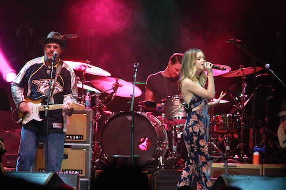 Maren Morris performs. Photo: Moments By Moser Photography