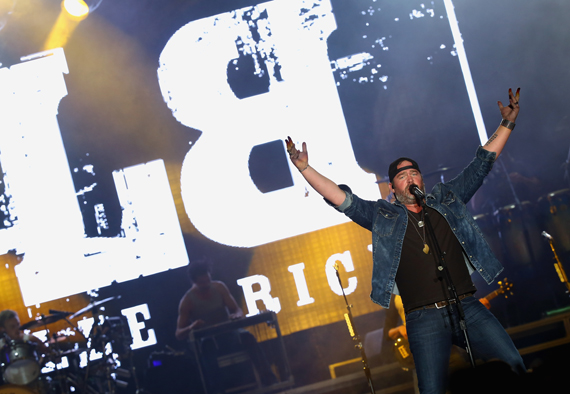 "LAS VEGAS, NEVADA - APRIL 02: Singer Lee Brice performs onstage at the 4th ACM Party for a Cause Festival at the Las Vegas Festival Grounds on April 2, 2016 in Las Vegas, Nevada. (Photo by Mark Davis/Getty Images for ACM)"