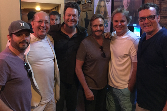 Pictured (L-R): Brandon Blackstock (Starstruck Management), John Esposito (Chairman & CEO, WMN), Blake Shelton, Narvel Blackstock (Starstruck Management), Scott Hendricks (EVP A&R, WMN), Peter Strickland (EVP/GM, WMN).