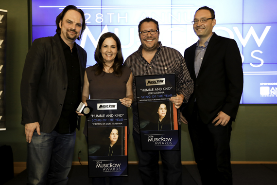 Pictured (L-R): Sherod Robertson, Lori McKenna, Kent Earls, Craig Shelburne. Photo: Moments by Moser