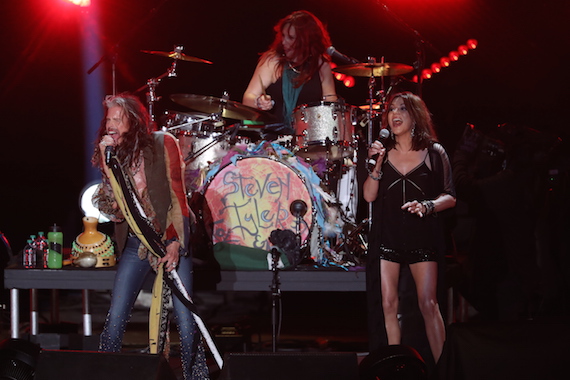 Martina McBride performs with Steven Tyler during CMA Music Festival. Photo: Donn Jones/CMA