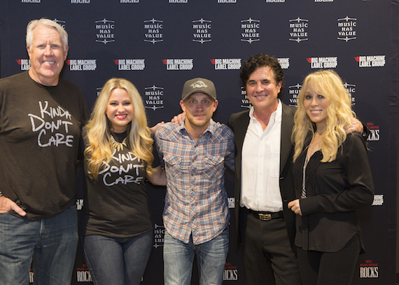 Pictured (L-R): George Briner, SVP Promotion, The Valory Music Co.; Ashley Sidoti, National Director Promotion, The Valory Music Co.; Justin Moore; Scott Borchetta, President/CEO, Big Machine Label Group ; Sandi Spika Borchetta SVP Creative, BMLG. Photo: Sandra Wallbank 