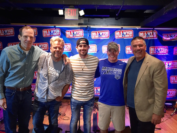 (L-R): BMI’s Dan Spears, Wendell Mobley, Warner Bros. recording artist, Michael Ray, Casey Beathard and WYCD-FM Program Director Tim Roberts