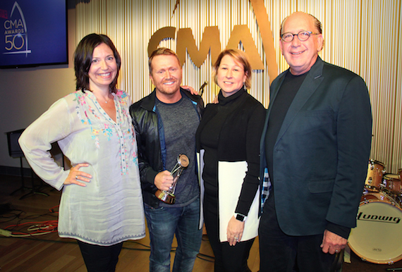 Pictured (L-R): Incoming CMA Chairman Sally Williams, CMA Chief Executive Officer Sarah Trahern, and outgoing CMA Board Chairman John Esposito. Photo: Christian Bottorff / CMA