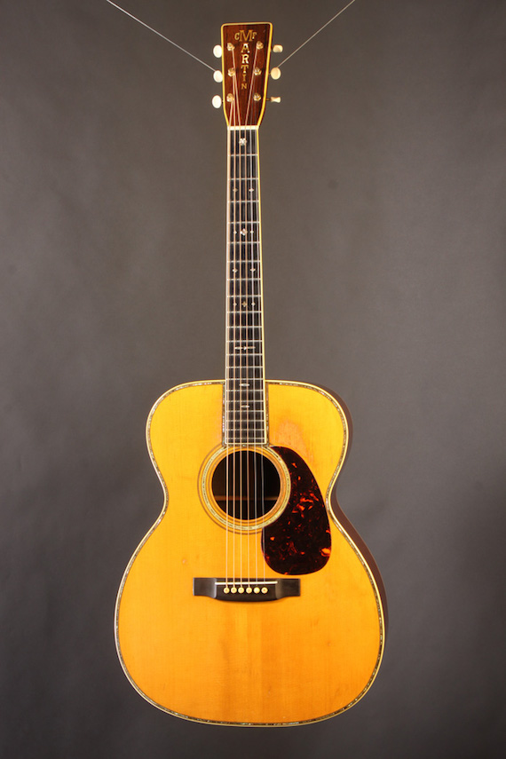 AB9720 Eric Clapton 1941 Martin 000-45