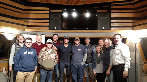 luke-bryan-visits-nsai